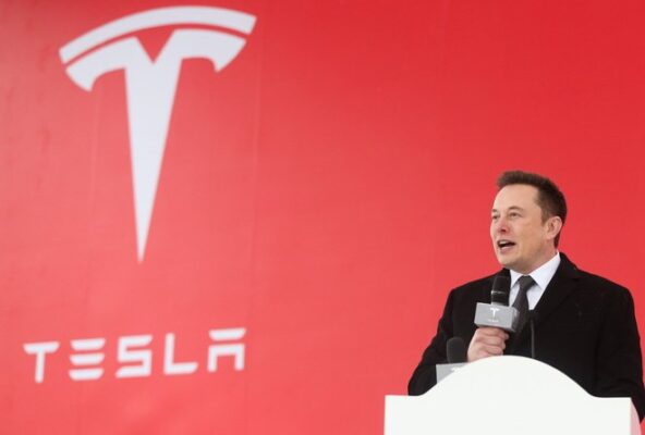 Elon-Musk-Tesla-CEO-1